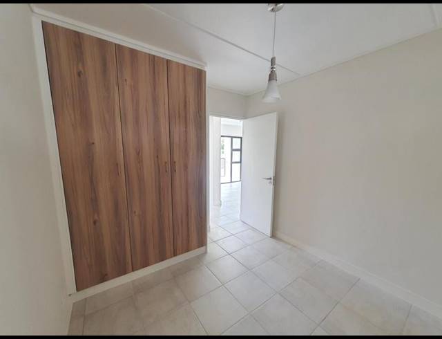 2 BEDROOM PROPERTY TO RENT IN GREENBAY ECO ESTATE